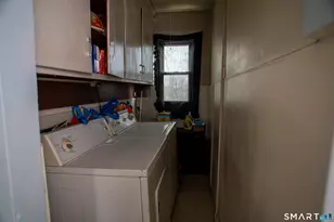 381 Congress Ave, Waterbury, CT 06708 - Photo 9