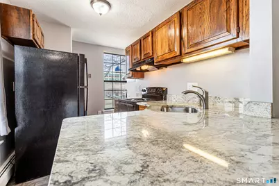 101 Huyshope Avenue #APT 1C, Hartford, CT 06106 - Photo 7