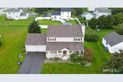 28 Colgate Drive, Manchester, CT 06042 - Photo 3