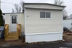 55 Sugar St, Newtown, CT 06470 - Photo 1