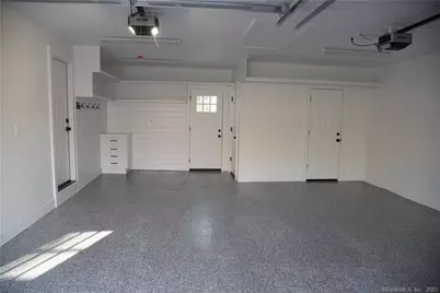 32 Deer Hill Road, Redding, CT 06896 - Photo 19