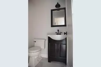 32 Deer Hill Road, Redding, CT 06896 - Photo 17