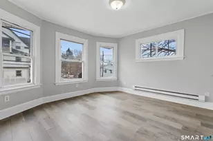 56 Wildwood Ave, Waterbury, CT 06710 - Photo 3