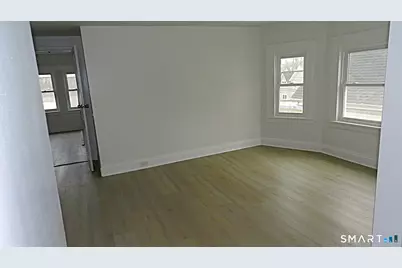 1655 Iranistan Avenue, Bridgeport, CT 06604 - Photo 5