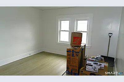 1655 Iranistan Avenue, Bridgeport, CT 06604 - Photo 9