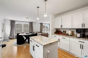 156 Dayton Rd, Bridgeport, CT 06606 - Photo 25