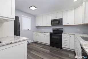 41 Mallard Cove, East Hampton, CT 06424 - Photo 3