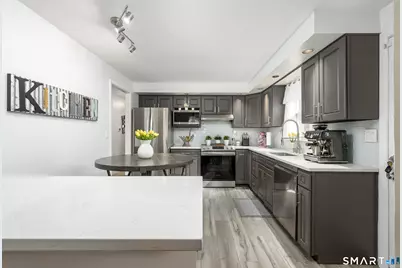 58 Hollow Brook Road, Windsor, CT 06095 - Photo 7