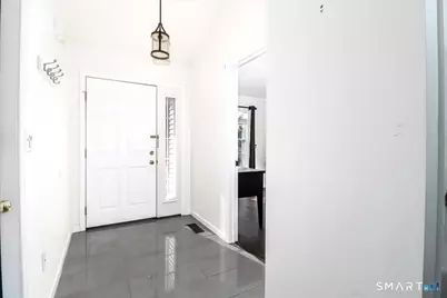 87 Haley Lane #87, Newtown, CT 06482 - Photo 3