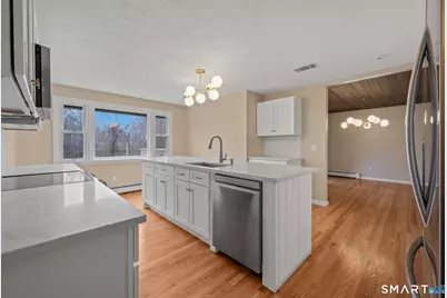 252 Blue Ridge Drive, Manchester, CT 06040 - Photo 13