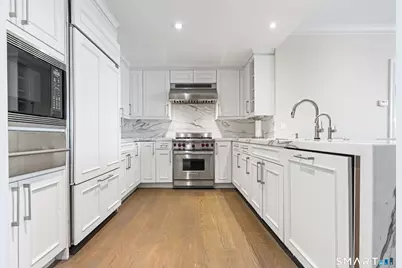 85 Memorial Road #APT 411, West Hartford, CT 06107 - Photo 11