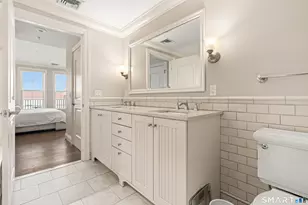 85 Memorial Rd, West Hartford, CT 06107 - Photo 17