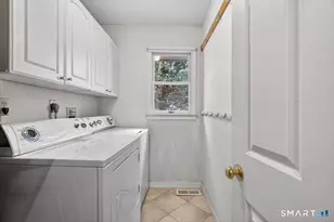 15 Farm Brook Ct, Hamden, CT 06514 - Photo 13