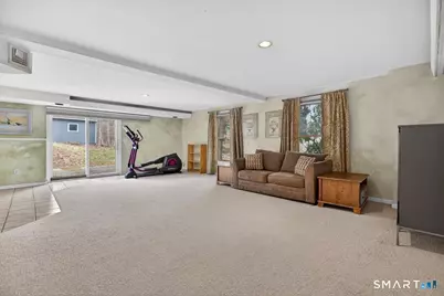 15 Farm Brook Court, Hamden, CT 06514 - Photo 23