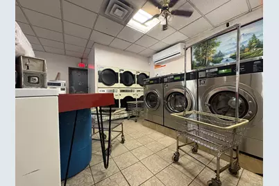 [Address not provided], New Haven, CT 06511 - Photo 3