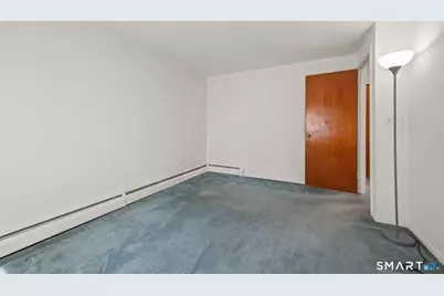 1250 Farmington Avenue #APT C, Farmington, CT 06032 - Photo 15