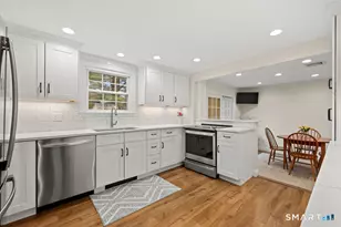 33 Trotwood Dr, West Hartford, CT 06117 - Photo 7