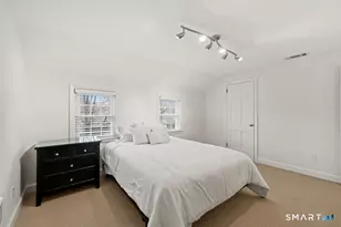 33 Trotwood Dr, West Hartford, CT 06117 - Photo 27