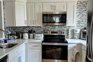 24 Fox Run, Woodbury, CT 06798 - Photo 5