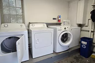 154 Washington St, Norwich, CT 06360 - Photo 7