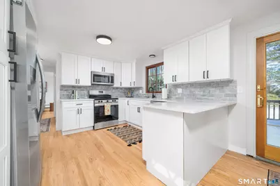 35 Jasmine Street, Bristol, CT 06010 - Photo 13