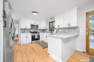 35 Jasmine St, Bristol, CT 06010 - Photo 13