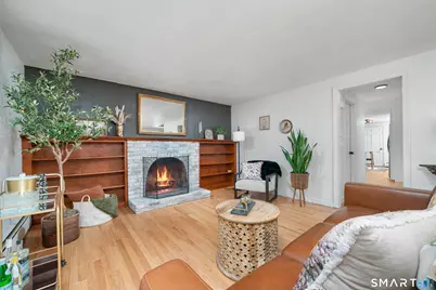 35 Jasmine Street, Bristol, CT 06010 - Photo 7