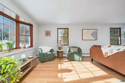 35 Jasmine Street, Bristol, CT 06010 - Photo 9