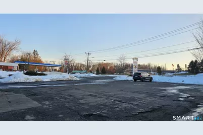 700 Poquonock Avenue, Windsor, CT 06095 - Photo 3