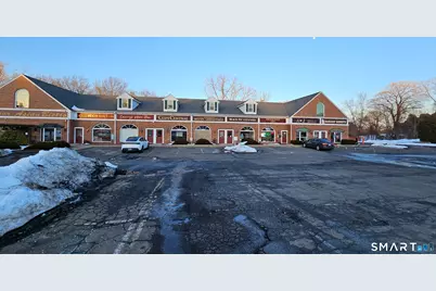 700 Poquonock Avenue, Windsor, CT 06095 - Photo 1