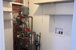 38 Greenhurst Ln, East Hartford, CT 06118 - Photo 11