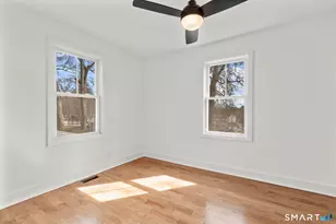 159 Lawncrest Rd, New Haven, CT 06515 - Photo 7