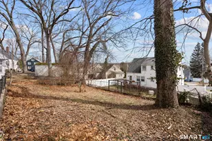 159 Lawncrest Rd, New Haven, CT 06515 - Photo 17