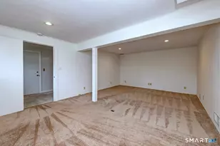 132 Bison Ln, Stratford, CT 06614 - Photo 33