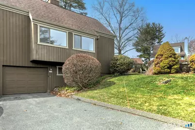 132 Bison Lane #B, Stratford, CT 06614 - Photo 3