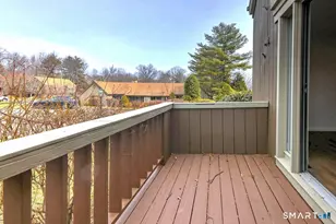 132 Bison Ln, Stratford, CT 06614 - Photo 5