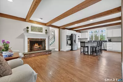 35 Marvin Ridge Place, Wilton, CT 06897 - Photo 3