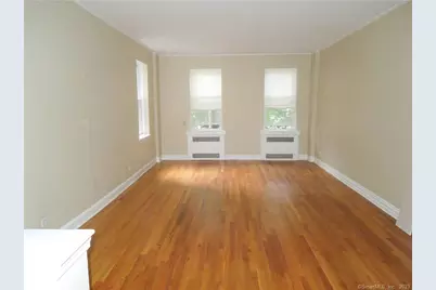 70 Strawberry Hill Avenue #APT 1-2D, Stamford, CT 06902 - Photo 3