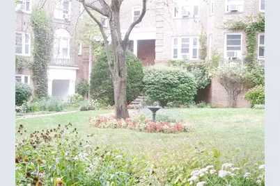 70 Strawberry Hill Avenue #APT 1-2D, Stamford, CT 06902 - Photo 11