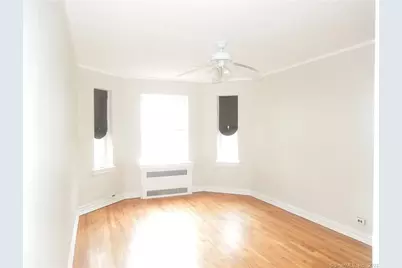 70 Strawberry Hill Avenue #APT 1-2D, Stamford, CT 06902 - Photo 7