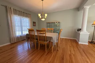 36 Country Ln, Bethany, CT 06524 - Photo 7