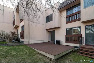 135 Courtland Avenue #APT 13, Stamford, CT 06902 - Photo 25