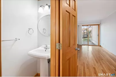 135 Courtland Avenue #APT 13, Stamford, CT 06902 - Photo 11