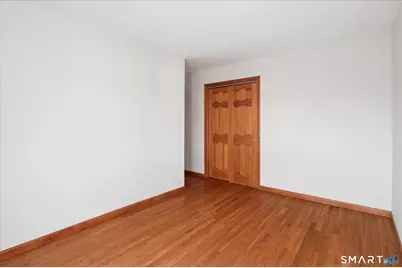 135 Courtland Avenue #APT 13, Stamford, CT 06902 - Photo 19