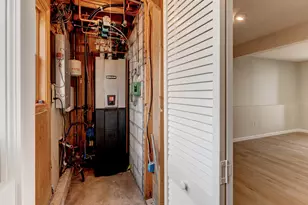 129 Goff Rd, Wethersfield, CT 06109 - Photo 31