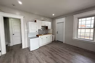 483 Barnum Ave, Bridgeport, CT 06608 - Photo 9