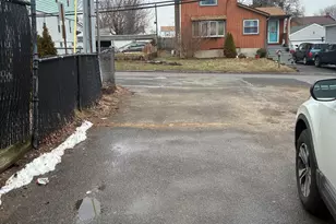 50 Columbus Ave, Stratford, CT 06615 - Photo 7