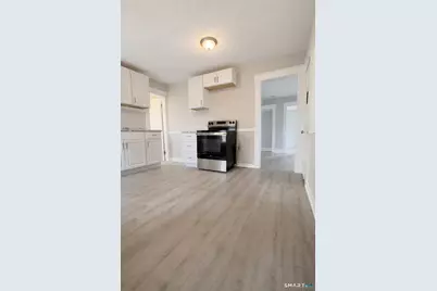 30 Cottage Street, Bristol, CT 06010 - Photo 5