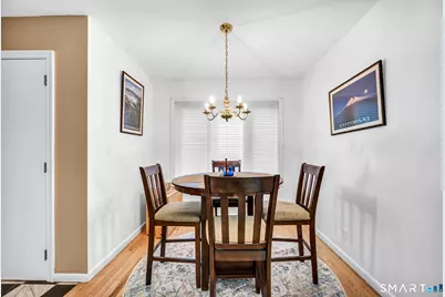 8 Ironwood Road, West Hartford, CT 06117 - Photo 17