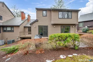 8 Ironwood Rd, West Hartford, CT 06117 - Photo 5